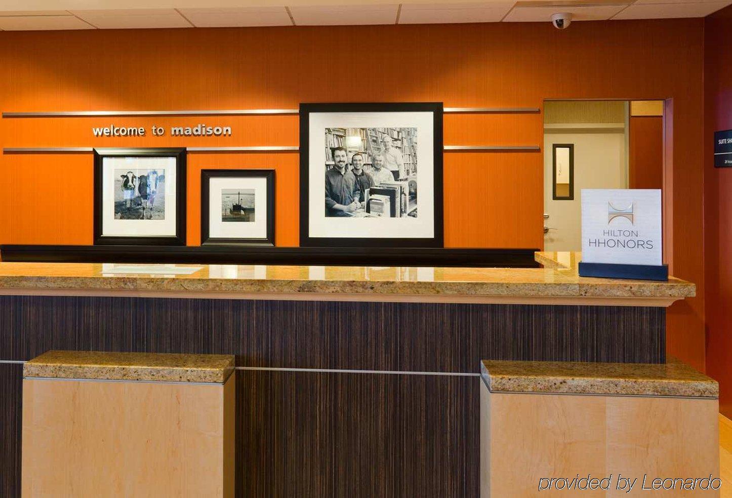 Hampton Inn & Suites Madison - West Экстерьер фото
